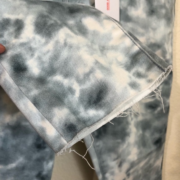 Good American Good Legs Cloud Tie Dye Skinny Jeans - Picture 7 of 12